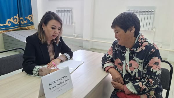 Ү.ж. 20 мамыр күні мәслихат төрағасы Ж.Бисенғалиева аудан әкімі Т.Шакиров пен бірге жұмыс сапарымен Амангелді ауылында болып, жергілікті тұрғындармен кездескен болатын. Аудан әкімімен бірге аталған округте Ашық форматта өткен кездесу барысында ауыл тұрғындары өздерін толғандырып жүрген маңызды мәселелерді көтерді.
