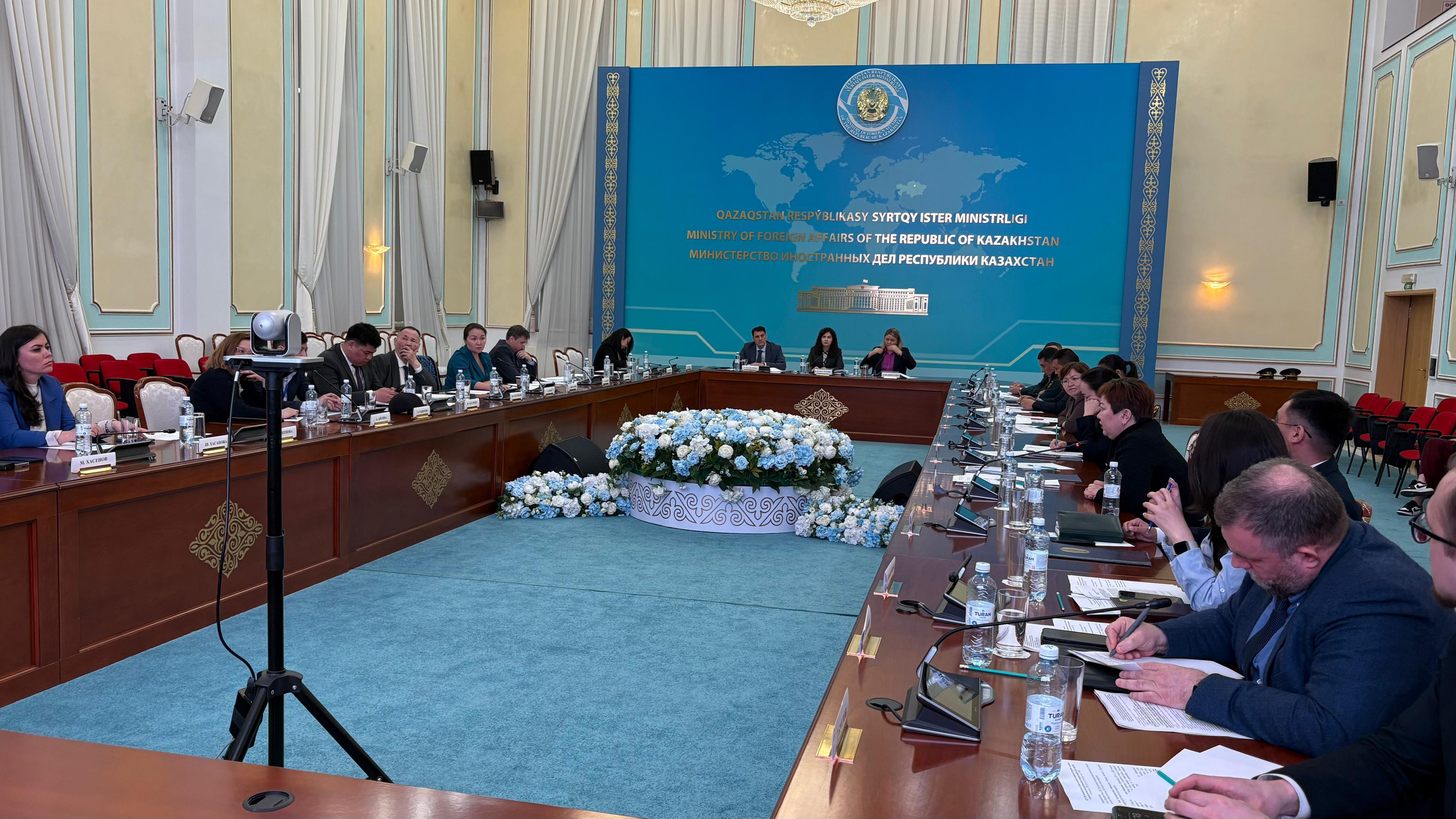 Әділет министрлігінің төрағалығымен "Адами өлшем бойынша диалог алаңы" отырысы өтті