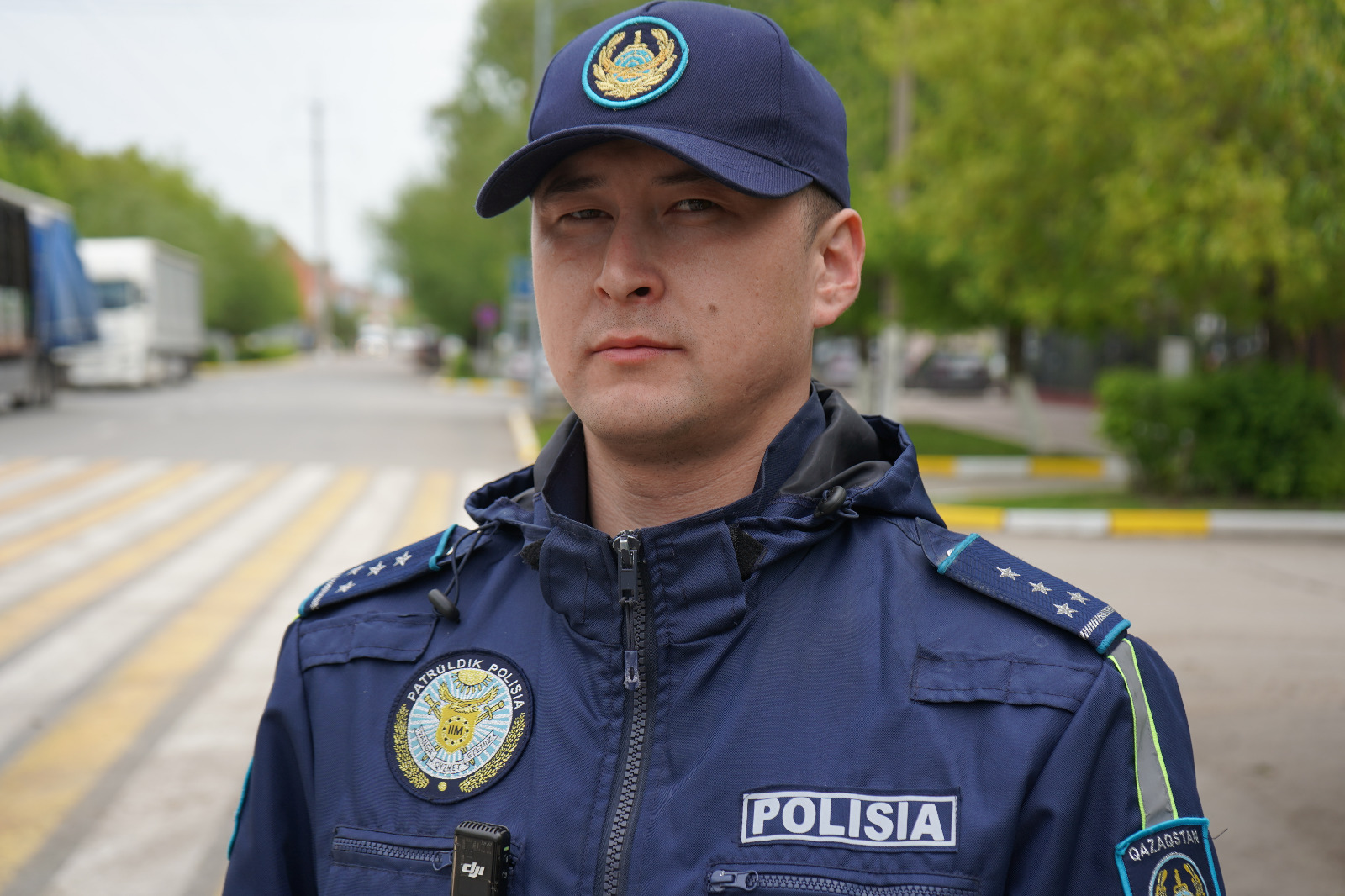 Cреди патрульных полицейских выбрали  "Лучшего по профессии"