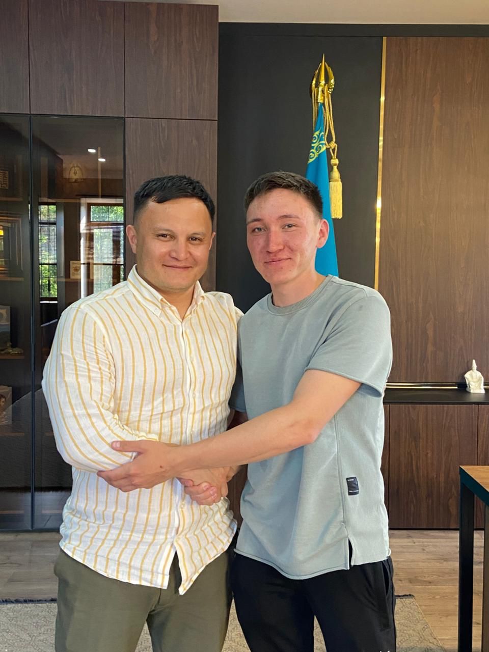 Компания из Усть-Каменогорска оплатит обучение студента, спасшего ребёнка