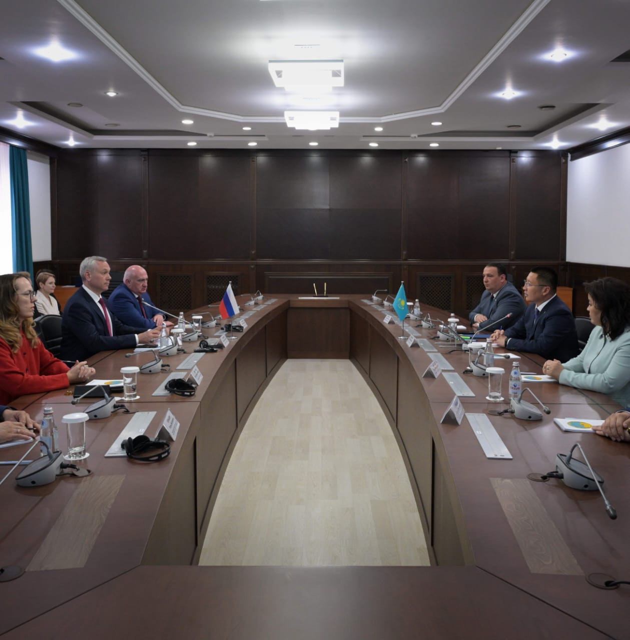 В Павлодарской области проходят Дни культуры Новосибирской области
