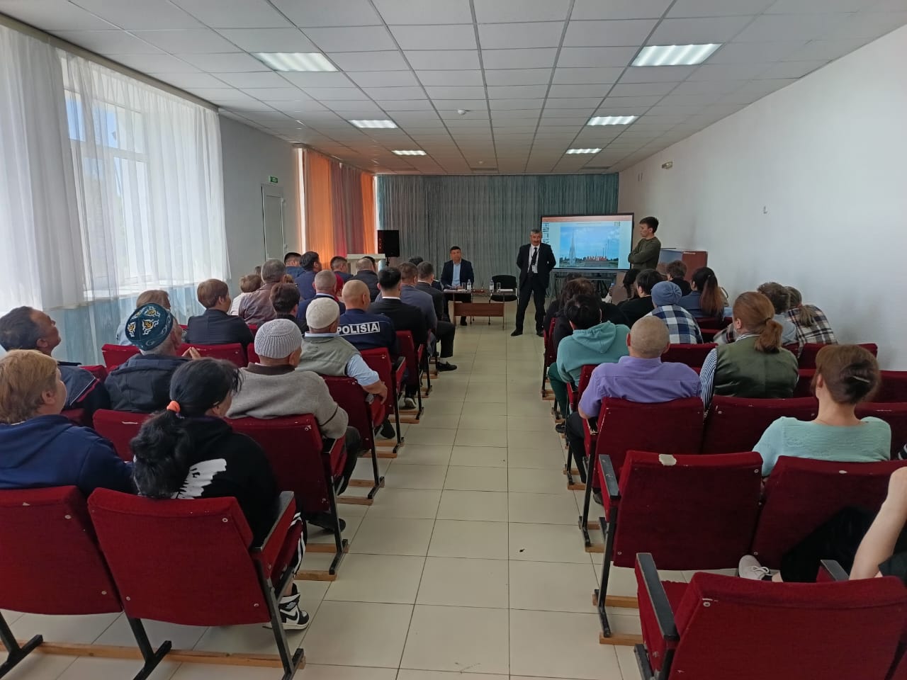 Сарыкөл ауданы әкімінің Тағыл ауылдық округі тұрғындарымен кездесуі