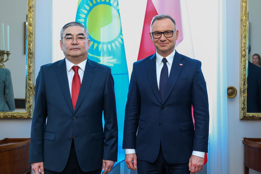 The Ambassador of Kazakhstan Presented his Credentials to the President of Poland
