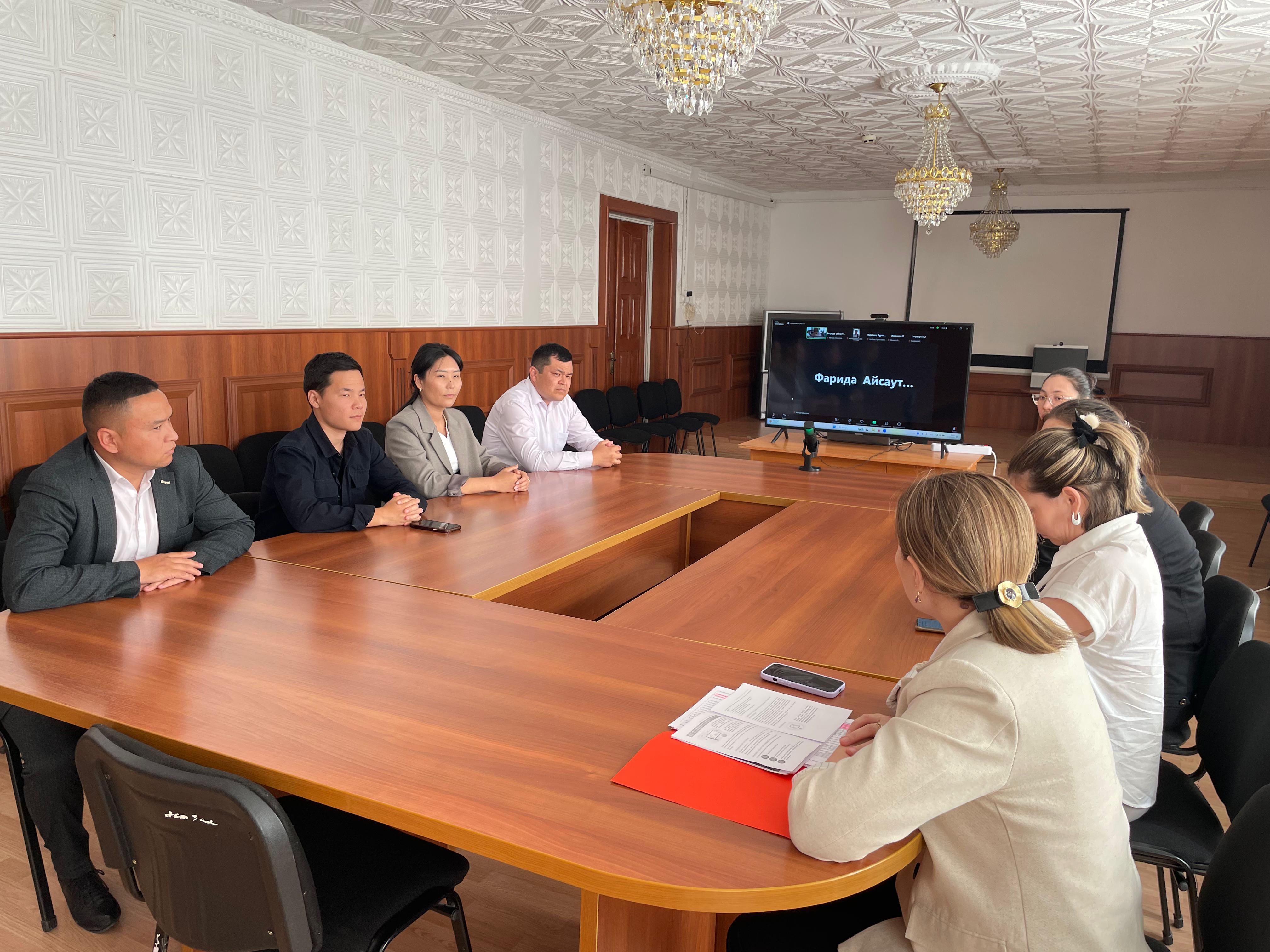 ПРЕЗИДЕНТТІК ЖАСТАР КАДР РЕЗЕРВІНЕ ІРІКТЕУ БОЙЫНША ТҮСІНДІРМЕ ЖҰМЫСТАРЫ ЖҮРГІЗІЛДІ