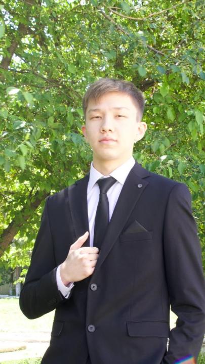 Ақмолалық оқушы 24 халықаралық университетке шақырту алды