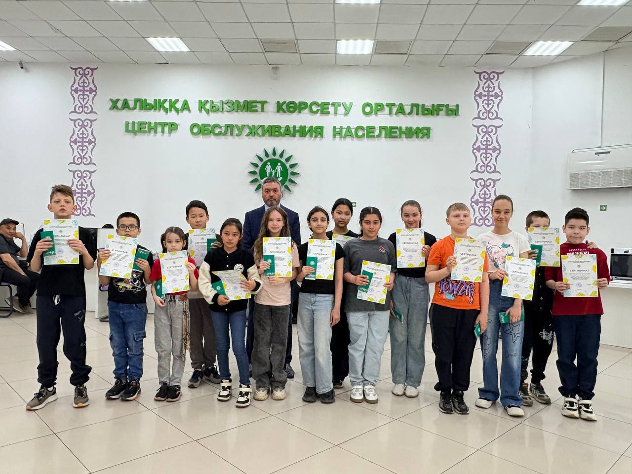Халықаралық балаларды қорғау күні қарсаңында оқушыларға ХҚКО-да экскурсия өткізілді