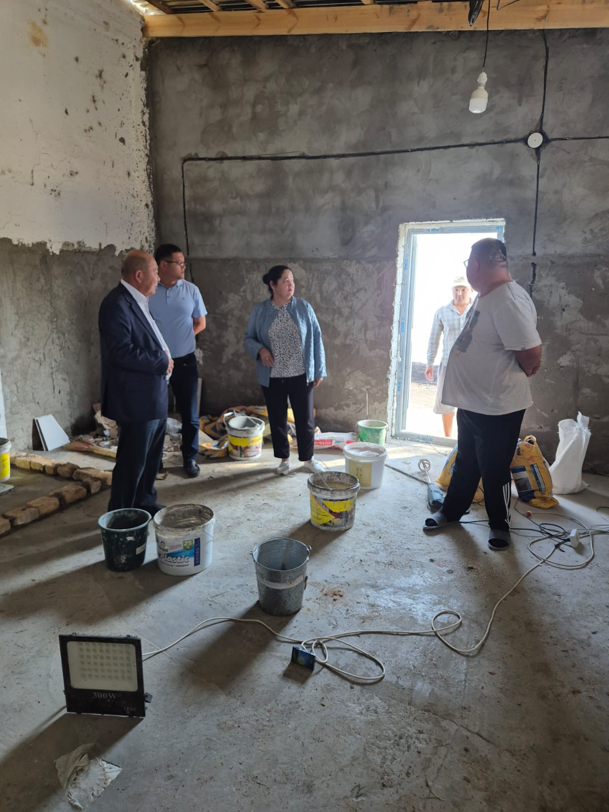 ЖАЗҒЫ САУЫҚТЫРУ ЛАГЕРІНІҢ ҚҰРЫЛЫСЫМЕН ТАНЫСТЫ