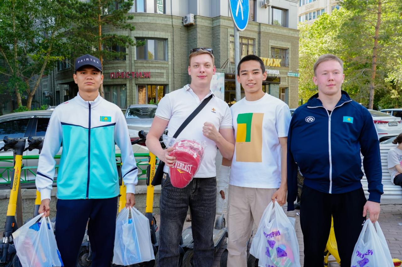 Темекіні тапсырып, спортпен айналыс: Астанада жаңа форматтағы акция өтті