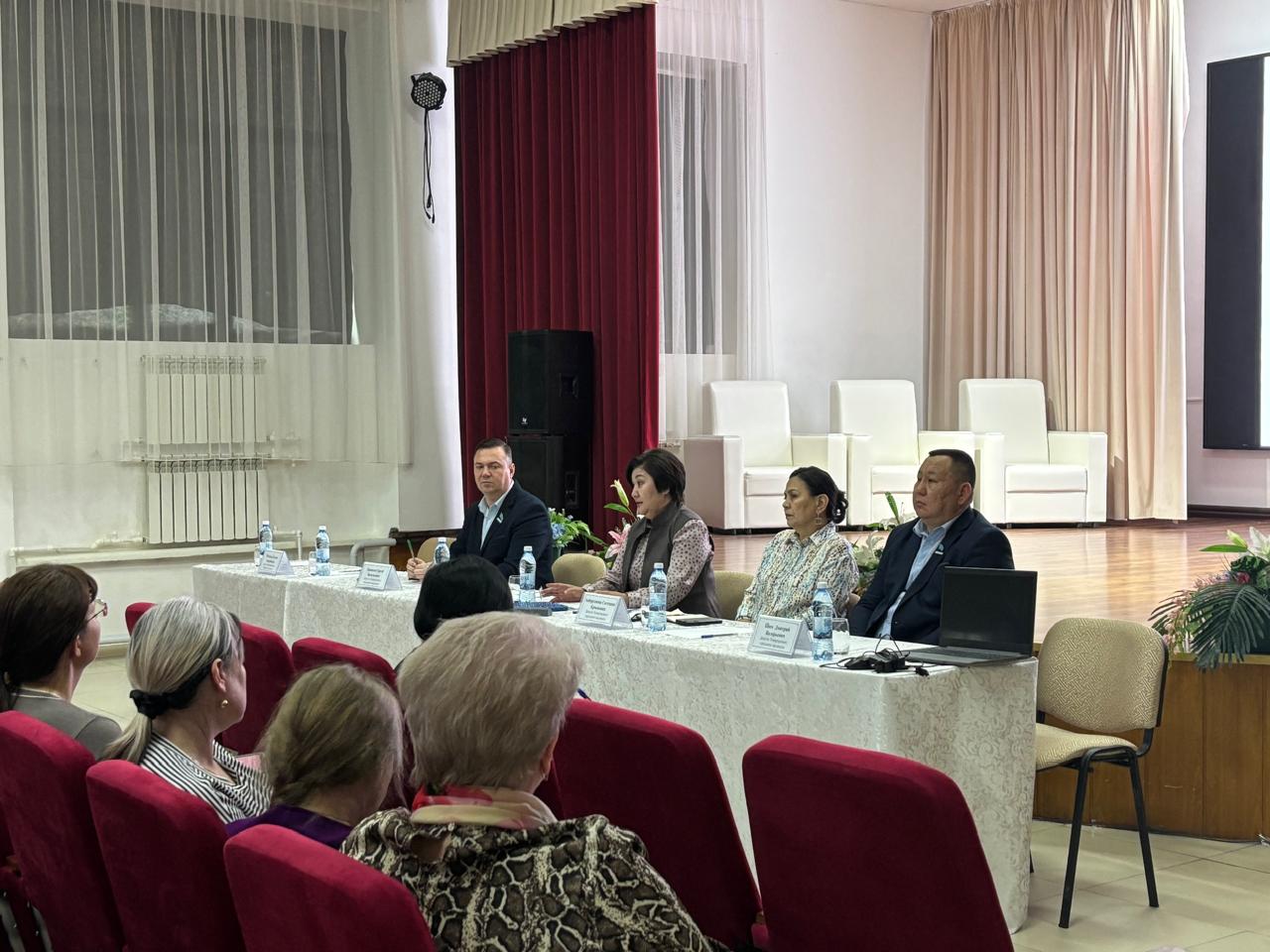 Білім беру саласындағы өзекті мәселелер