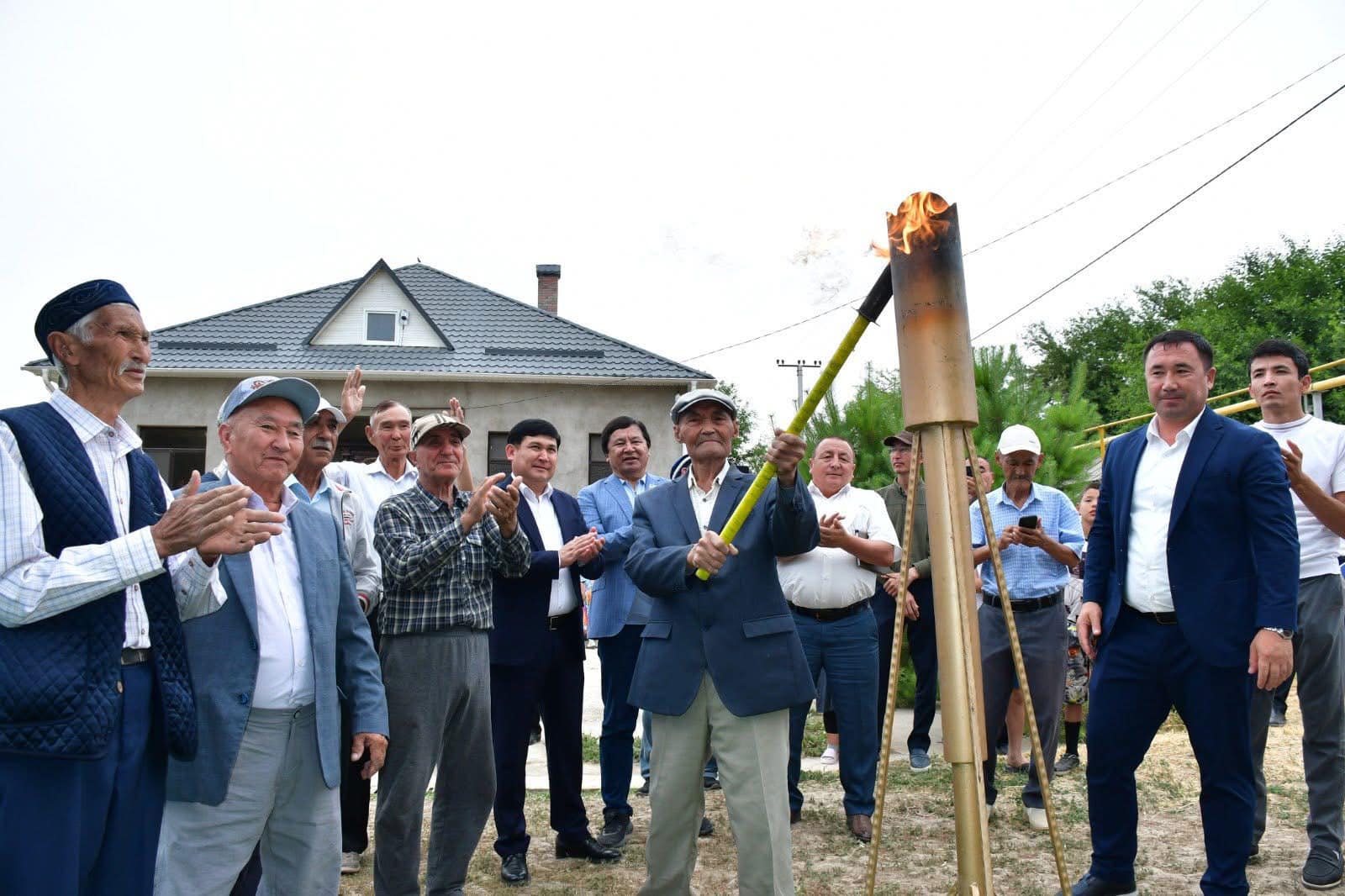 ТҮРКІСТАН: ОРДАБАСЫДА ҮШ АУЫЛҒА ТАБИҒИ ГАЗ БЕРІЛДІ