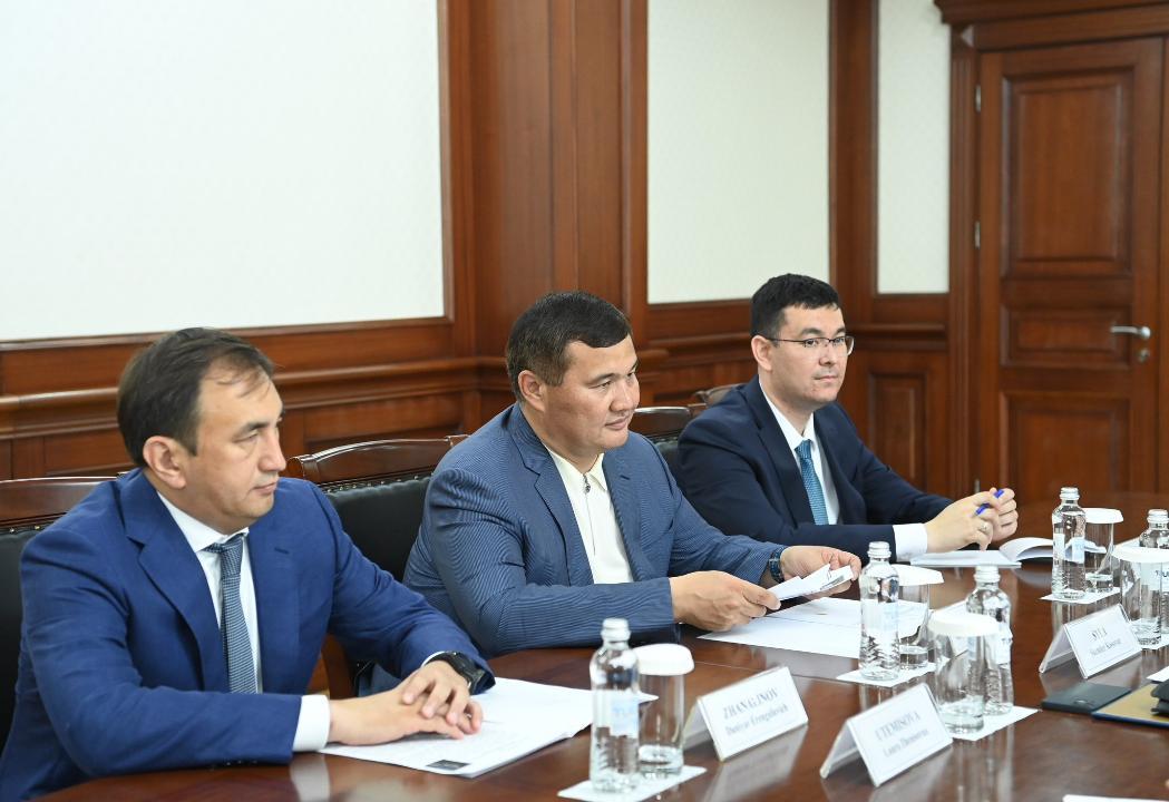 Аймақ басшысы Дүниежүзілік Денсаулық сақтау ұйымының Қазақстандағы сақтандыру кеңсесі басшысымен кездесті