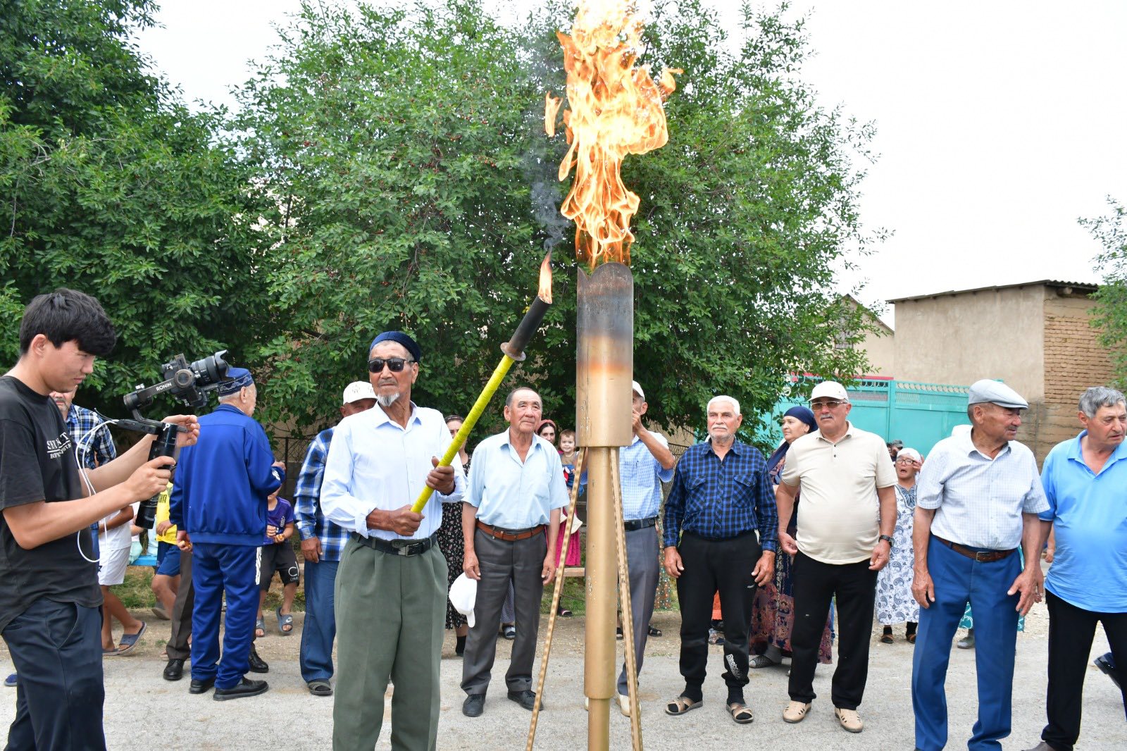 ҮШ АУЫЛҒА ТАБИҒИ ГАЗ БЕРІЛДІ.