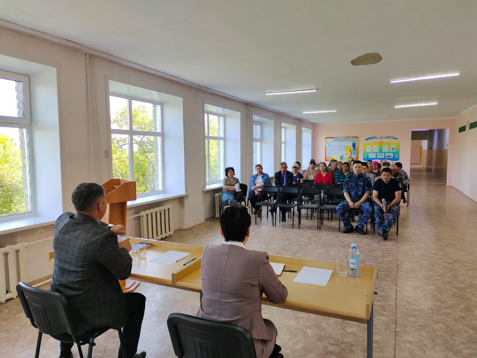 Ағымдағы жылдың 28 мамырында Ломоносов ауылдық округінде халықпен кездесу өтіп, оның барысында Меңдіқара ауданының 2025 жылға арналған даму жоспарлары таныстырылды.