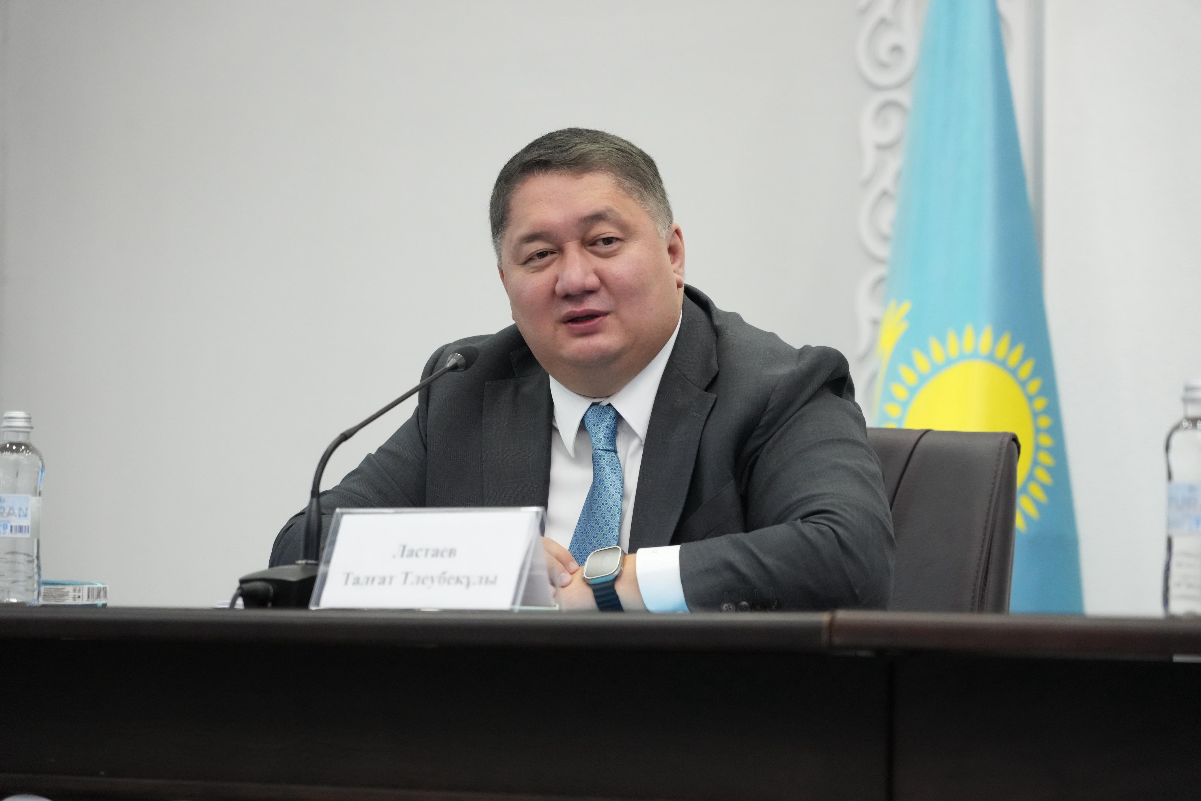 Көлік вице-министрі Талғат Ластаев Астана тұрғындарымен кездесті