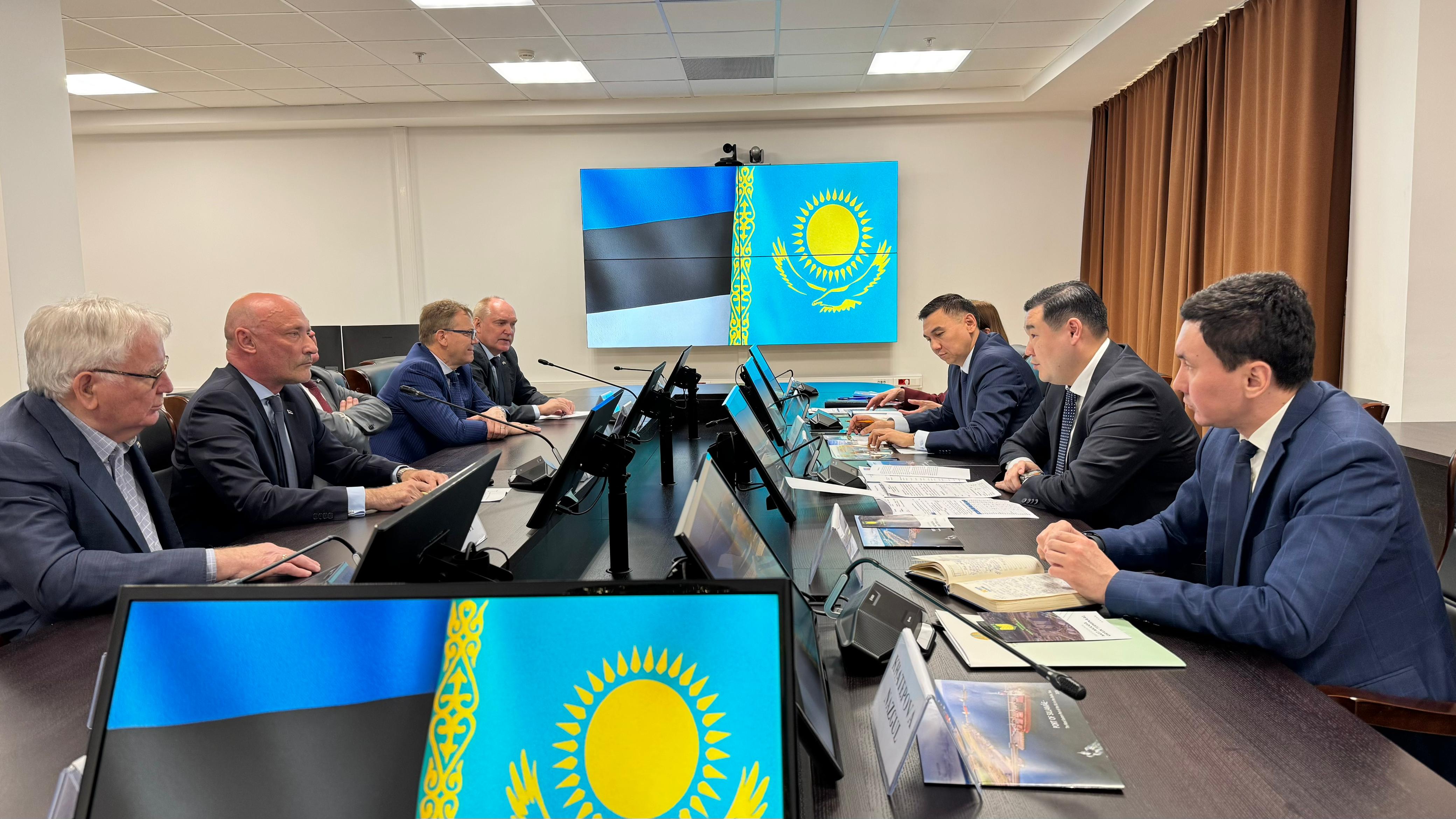 ҚР АШМ-де Эстониямен логистикалық ынтымақтастықты дамыту мәселелері талқыланды