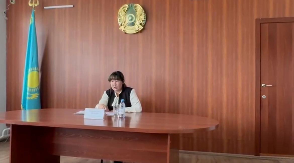 Бүгін аудандық мәслихат депутаты Гаухар Әрінбекқызы Қадылбекова Тұғыл ауылының тұрғындарымен кездесіп, өз сайлаушылары алдында 2024 жылғы атқарған жұмыстары туралы есебін ұсынды.
