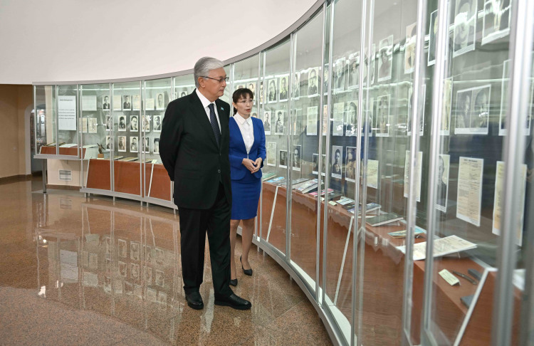 Президент «АЛЖИР» музейін аралап көрді