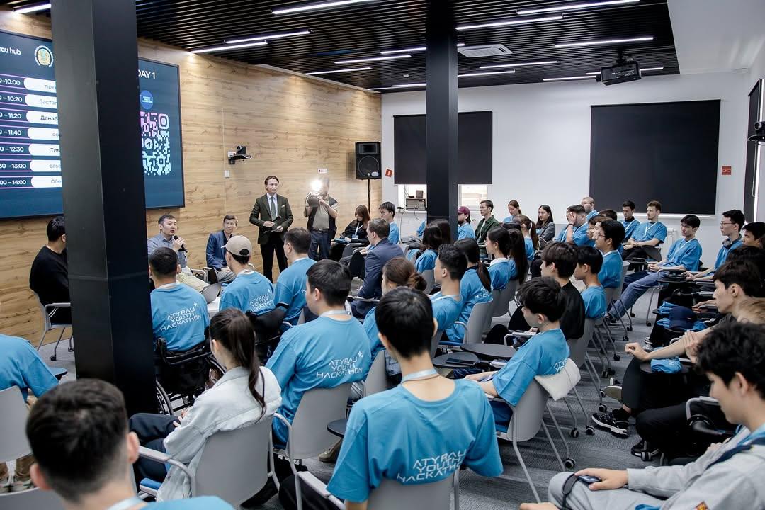 В Атырау проходит конкурс инновационных идей «Atyrau Youth Hackathon»