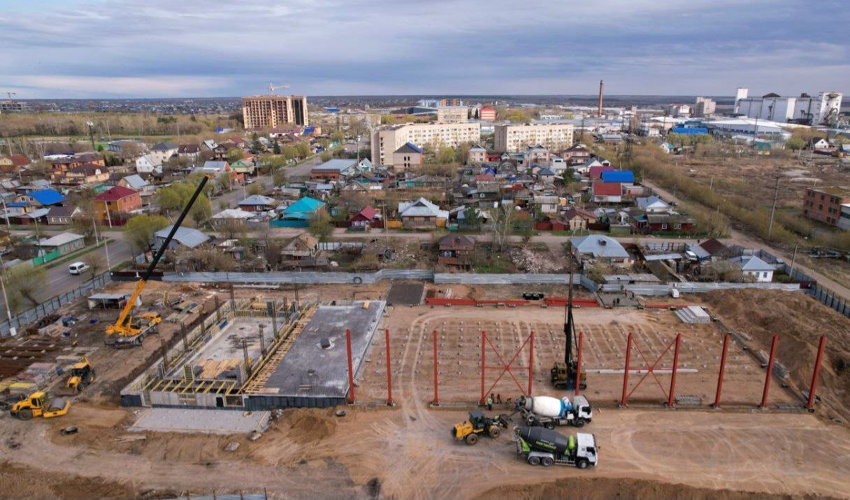 Мұзбен және жайлылықпен: Петропавлда барлығына қолжетімді спорт кешені салынуда
