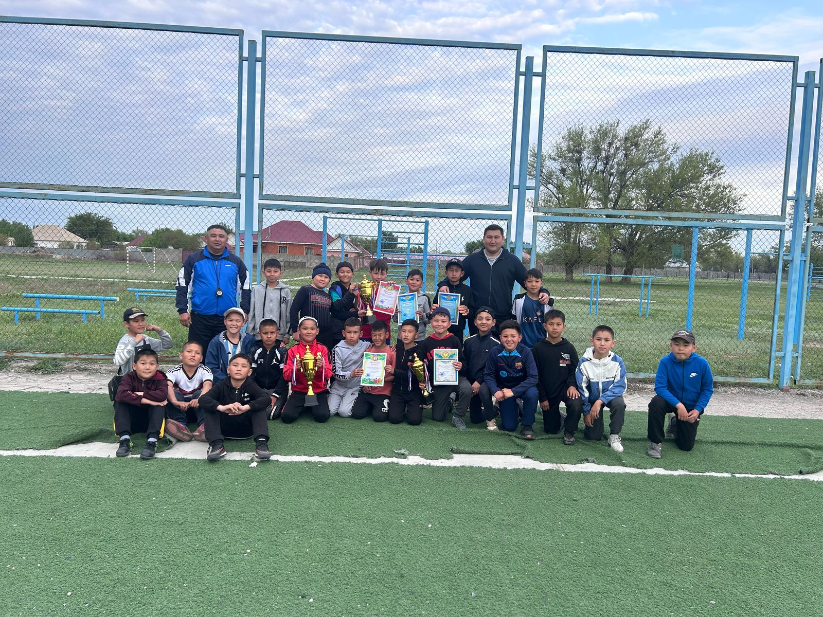 «Спорт-нашақорлыққа қарсы» атты  жарыс өткізілді.