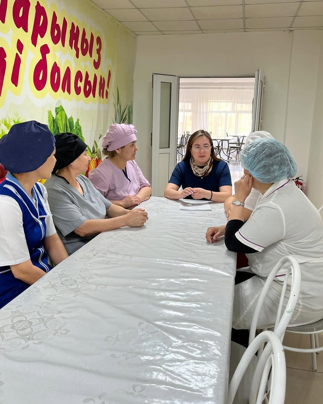 Білім беру объектілерінің ас блогы қызметкерлеріне арналған семинар өтті