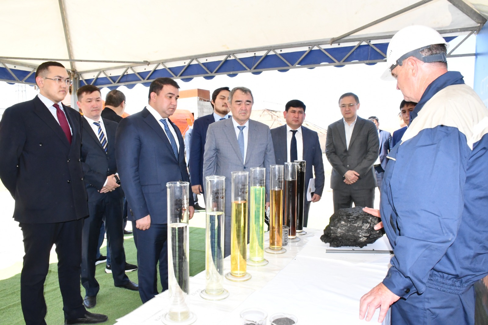 ТҮРКІСТАН ОБЛЫСЫНДА ҚУАТТЫЛЫҒЫ ЖЫЛЫНА 2 МЛН ТОННАНЫ ҚҰРАЙТЫН МҰНАЙ ӨҢДЕУ ЗАУЫТЫ САЛЫНУДА