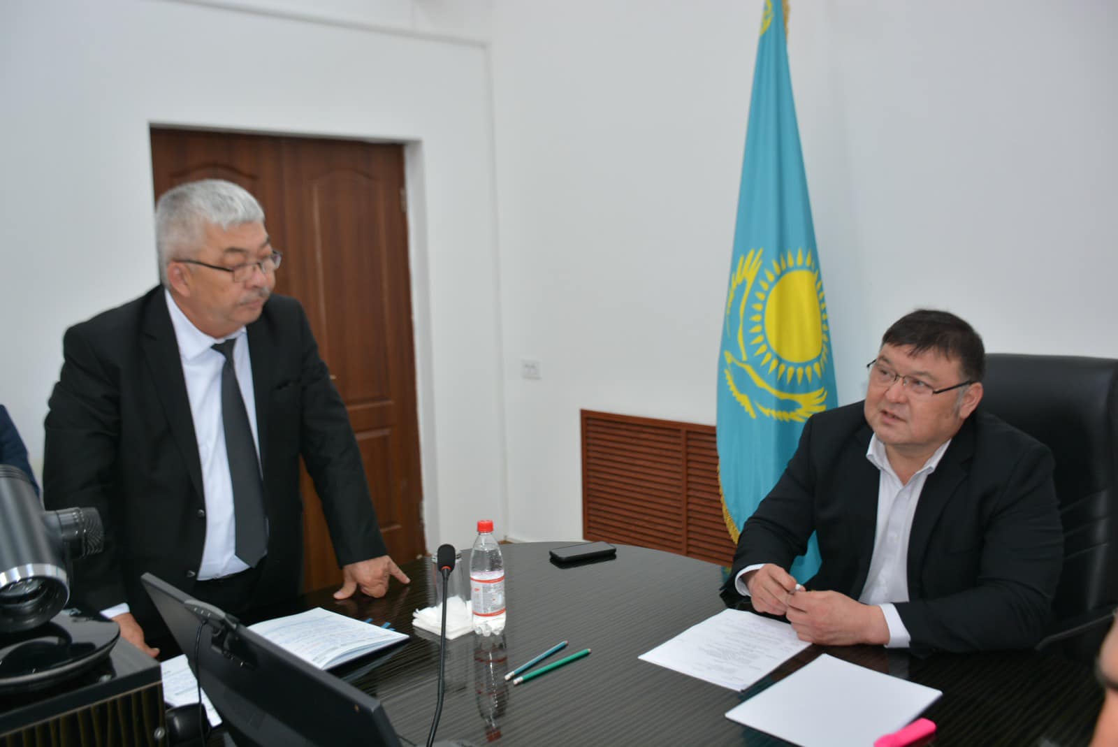 ШАРДАРА АУДАНЫНДА АППАРАТТЫҚ МӘЖІЛІС ӨТТІ