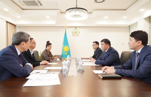НҰРАЛХАН КӨШЕРОВ ҚҰРЫЛЫС САЛАСЫНДАҒЫ ИНВЕСТОРМЕН КЕЛІССӨЗ ЖҮРГІЗДІ