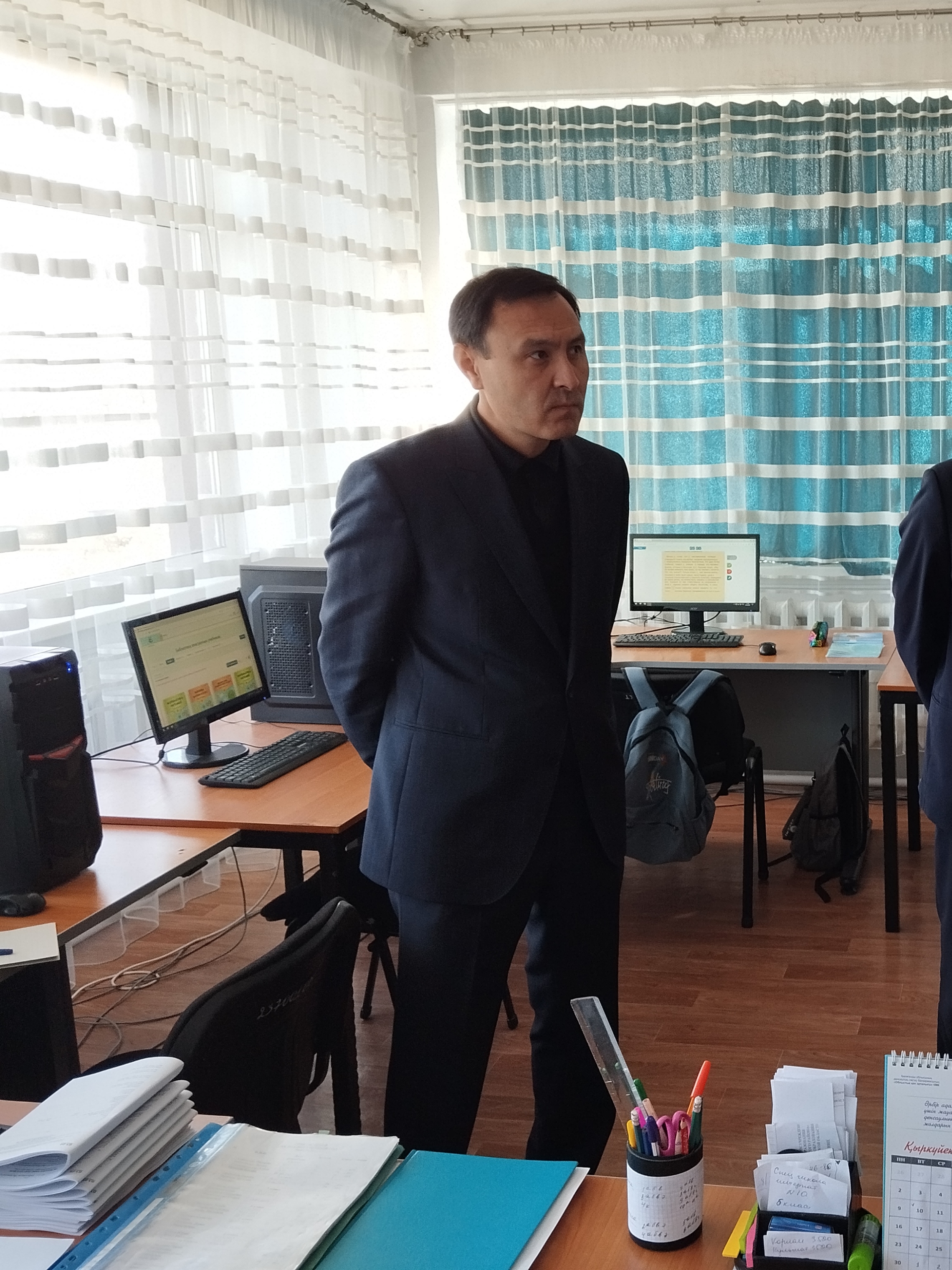 Қарағанды облысы бойынша Адам құқықтары жөніндегі уәкілдің өкілі А.Н. Тлешев Қарағанды облысы білім басқармасының "Таңшолпан" "Өмірлік қиын жағдайдағы балаларды қолдау орталығы" КММ; Қарағанды облысы білім басқармасының "Ерекше білім беру қажеттіліктері бар балаларды қолдау орталығы" КММ; Қарағанды облысы білім басқармасының "Қарағанды облысының кәмелетке толмағандарды бейімдеу орталығы" КММ балаларға арналған жағдайларды, мекемелердің материалдық-техникалық базасының қауіпсіздік талаптарына және санитарлық нормаларға сәйкестігін таныстыру мақсатында жұмыс өткізді