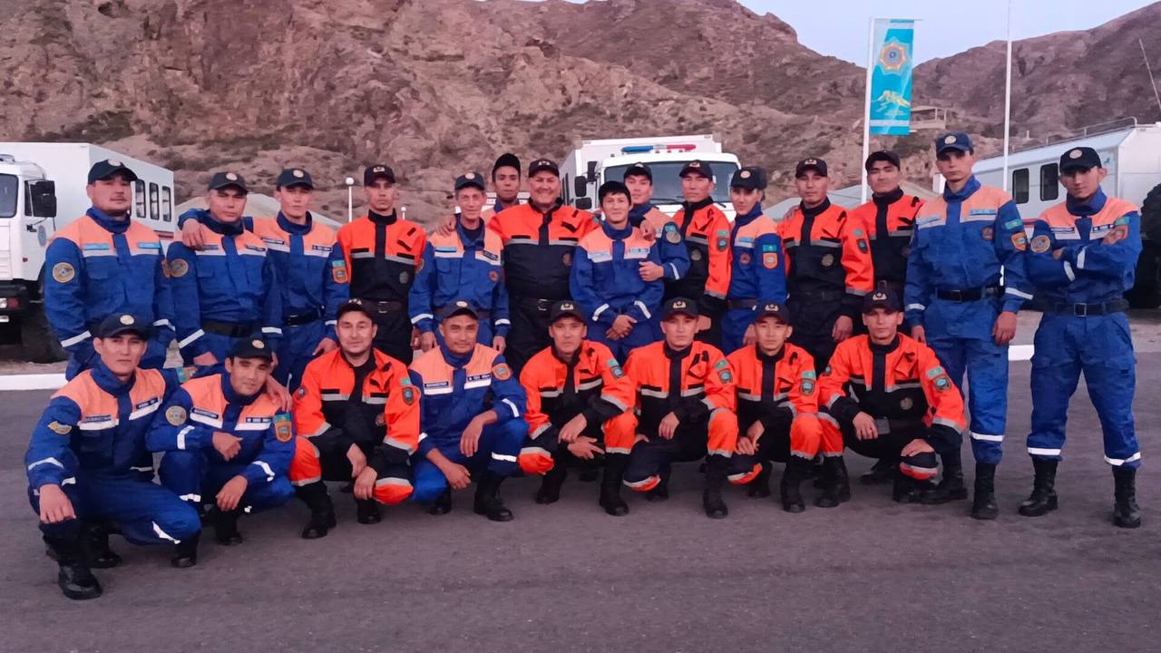 40 жылға жуық тер төккен құтқарушы