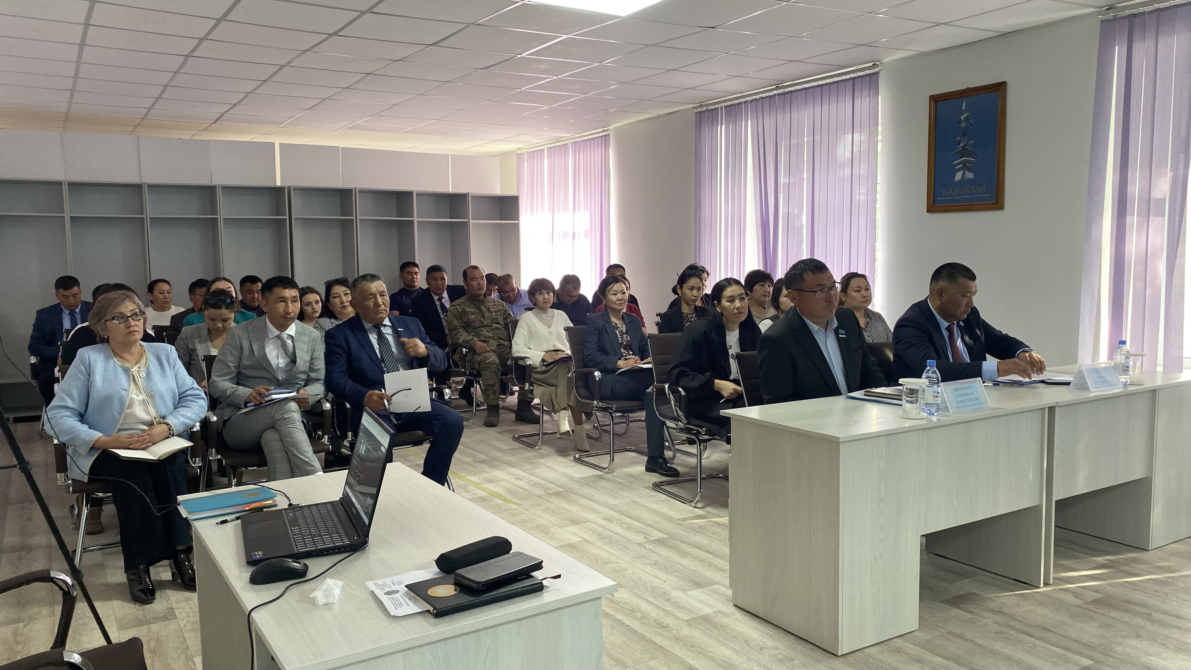 2025 жылғы 29 сәуірде Марқакөл ауданы мәслихатының кезектен тыс жиырма екінші сессиясы өтті