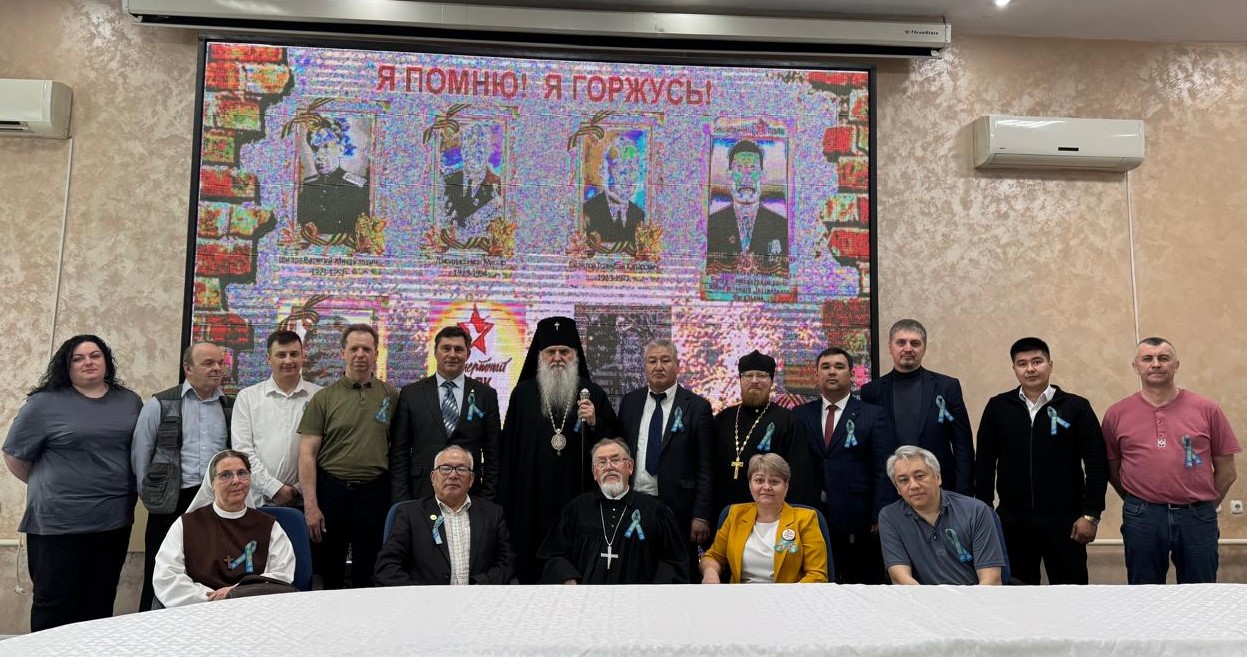 Отан қорғаушы күні мен Жеңіс күніне арналған дөңгелек үстел