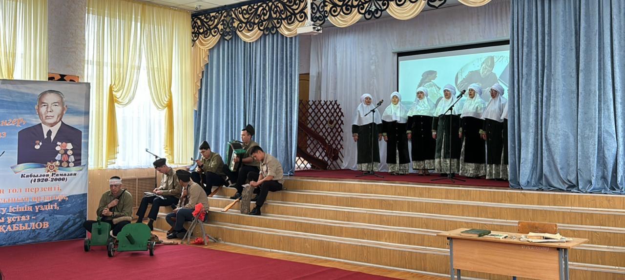 Маңғыстаулық оқушылар тұңғыш ұстаз, майдангер Рамазан Қабыловты еске алды