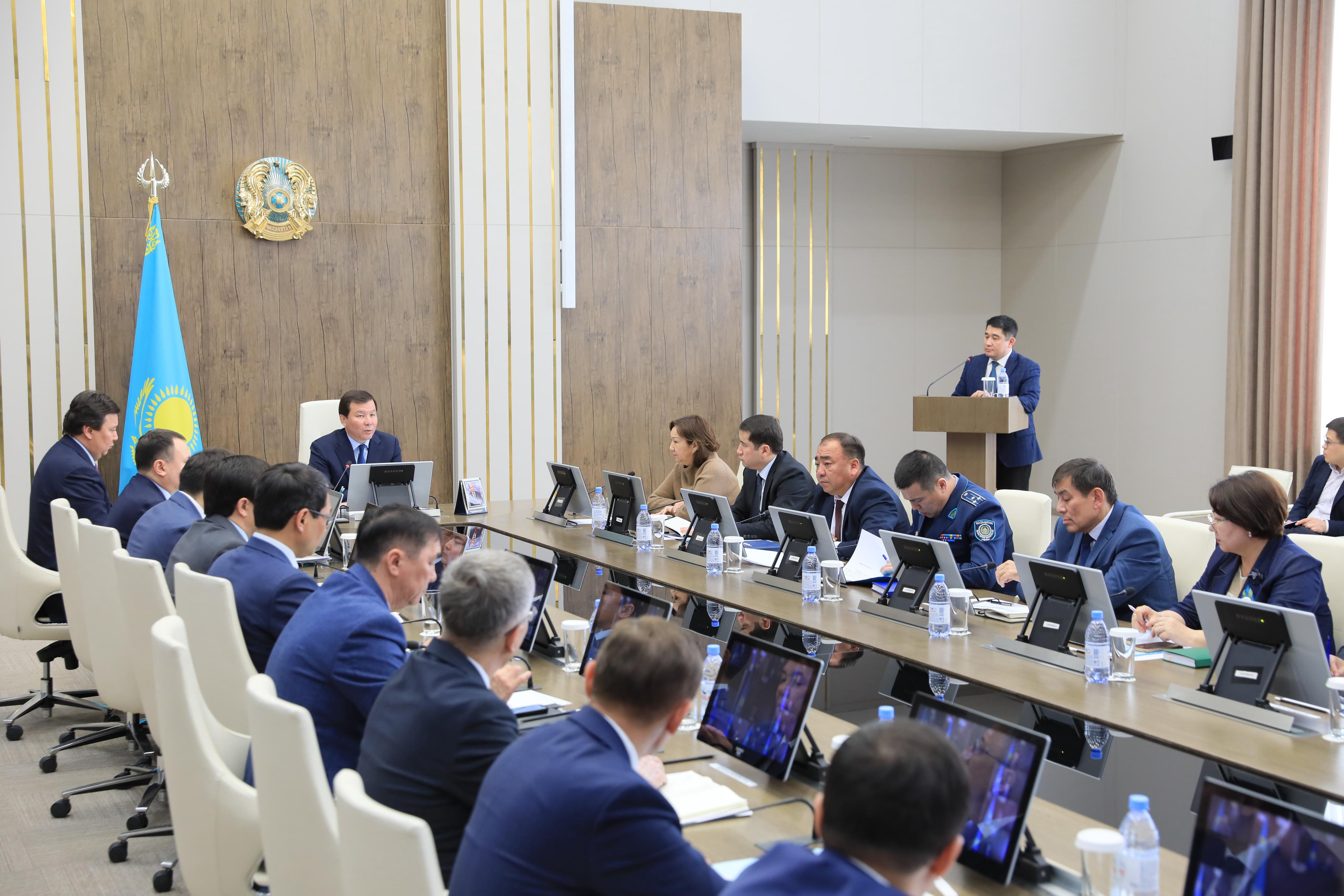 Өңір басшысы медициналық нысандар құрылысына қатысты қатаң талап қойды