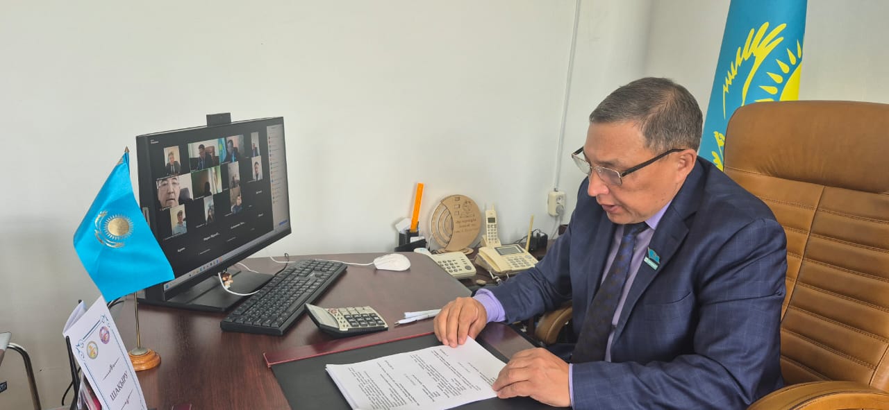 Аудандық мәслихаттың кезектен тыс сессиясы