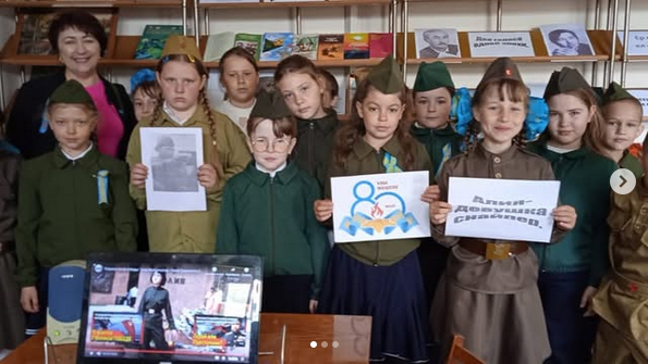 6 мамырда кітапханада 4-сынып оқушыларымен Кеңес Одағының Батыры Әлия Молдағұловаға арналған «Мерген қыз» атты тарих сағаты өтті.