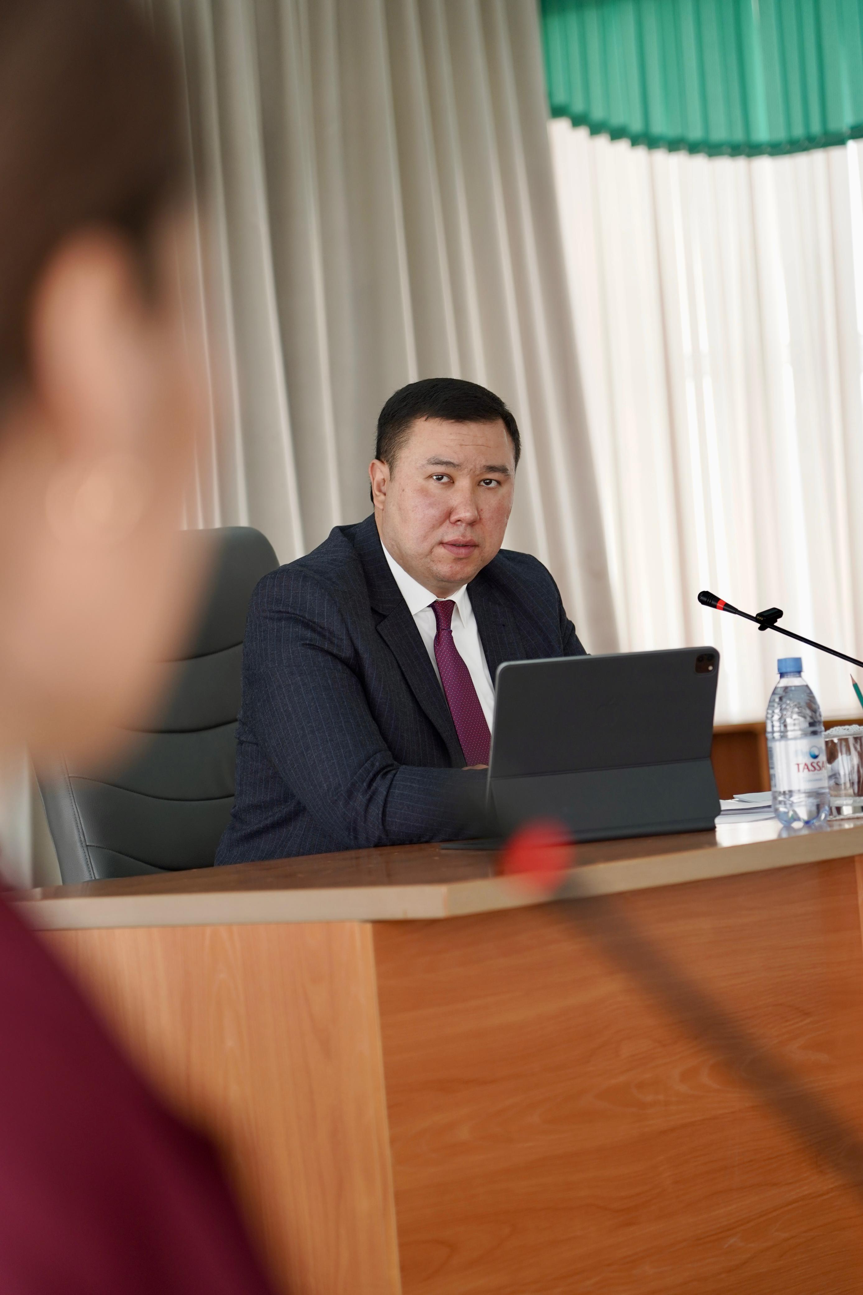 Сегодня состоялось очередное аппаратное совещание