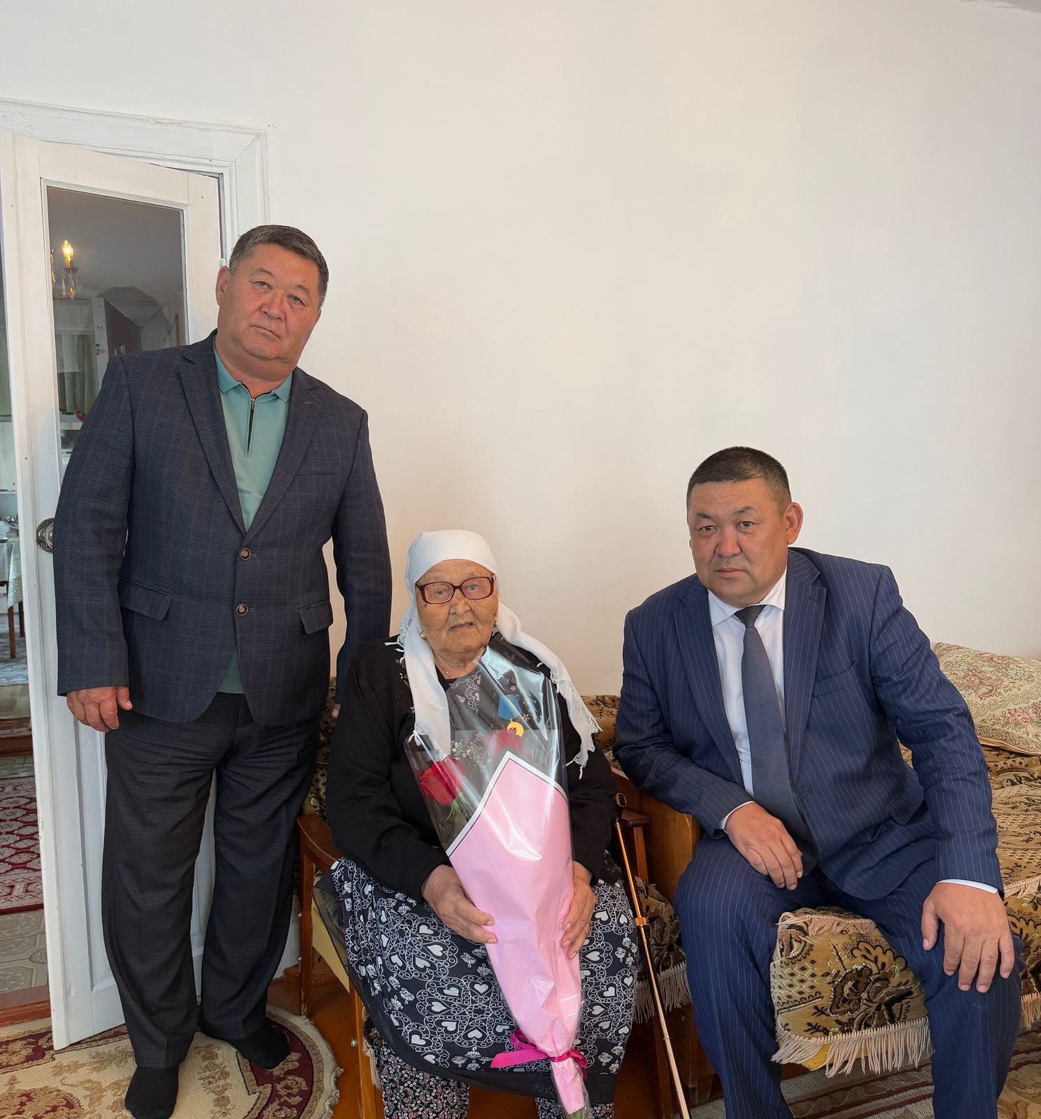 Ұлы Отан соғысының 80 жыл толуына орай, тыл еңбеккерлерін марапаттау.