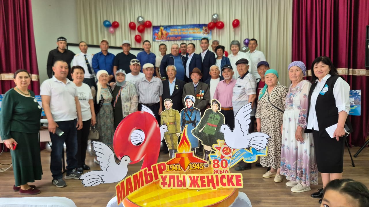 Қарабұлақ орта мектебінде Ұлы Отан соғысы ардагерлерін еске алу және құрметтеу шарасы өтті