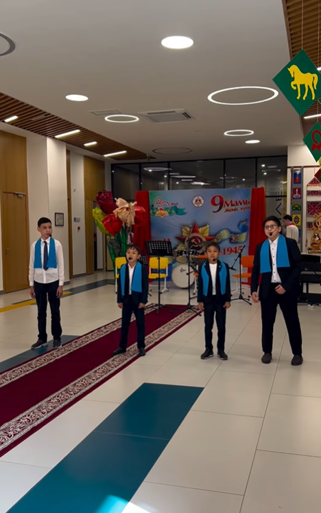МЕРЕКЕ МЕЗЕТТЕРІ
