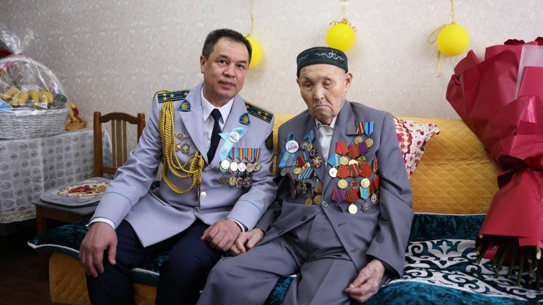 Алматы облысында ІІО ардагері Тәңірберген Толғанбаевқа құрмет көрсетілді