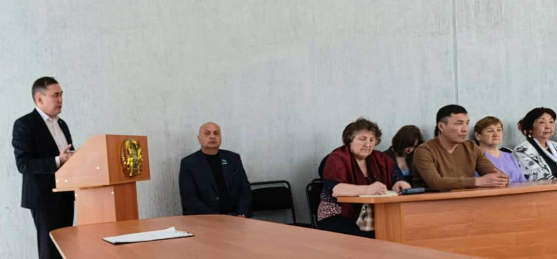 Жамбыл ауданы Пресновка ауылының тұрғындарымен кездесу