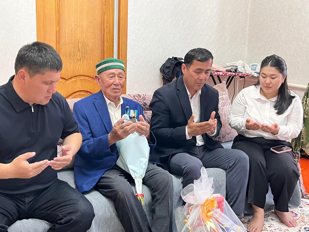 «Ұрпақтар жалғастырады» жалғыз басты ардагерлерге көмек көрсету акциясы ұйымдастырылып жатыр