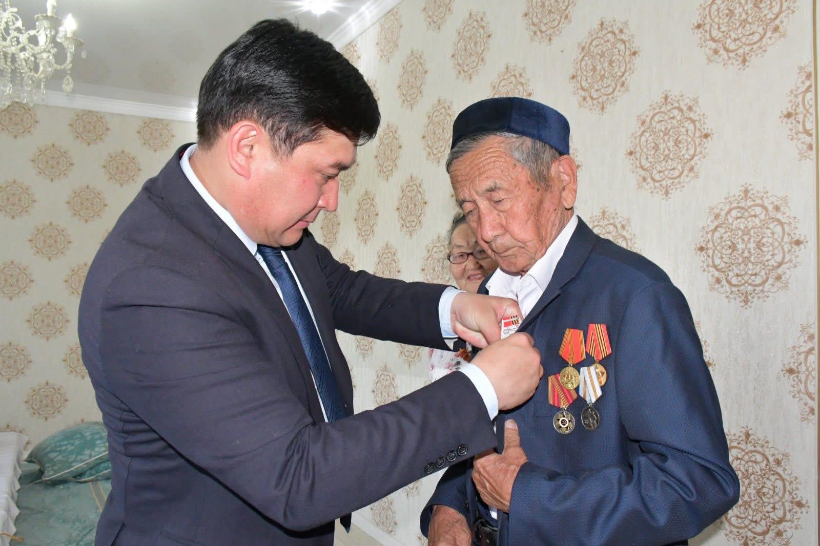 ОРДАБАСЫЛЫҚ ТЫЛ АРДАГЕРЛЕР ҚҰРМЕТКЕ БӨЛЕНДІ