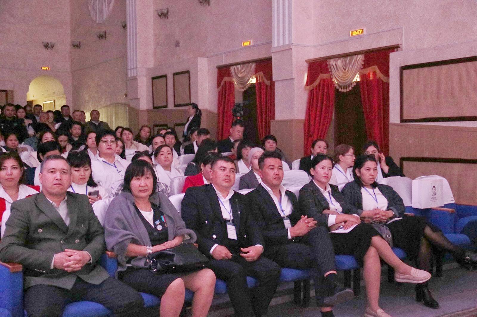 АБДОЛЛАНЫҢ ЖЫРЫ ӨЛМЕЙДІ, ЕРЛІГІ ӨШПЕЙДІ