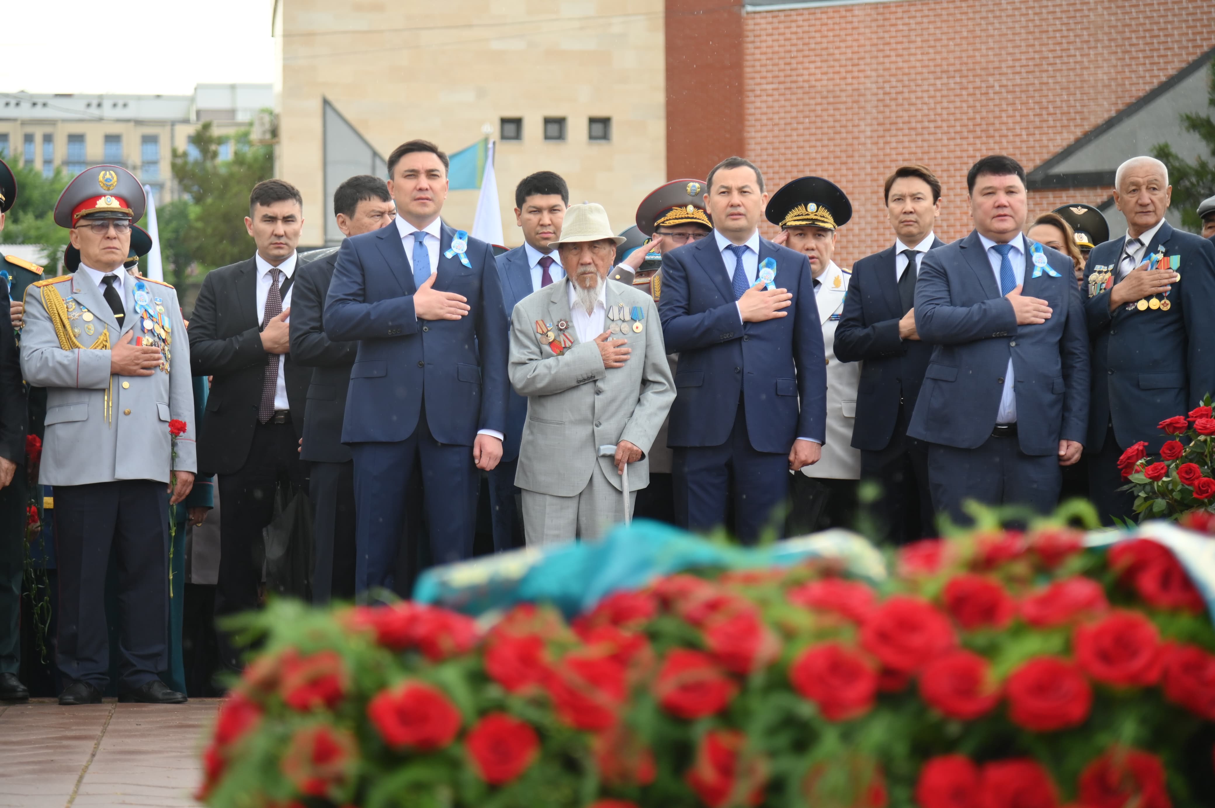 В ШЫМКЕНТЕ ПРОХОДИТ ТОРЖЕСТВЕННОЕ МЕРОПРИЯТИЕ, ПОСВЯЩЕННОЕ 80-ЛЕТИЮ ПОБЕДЫ