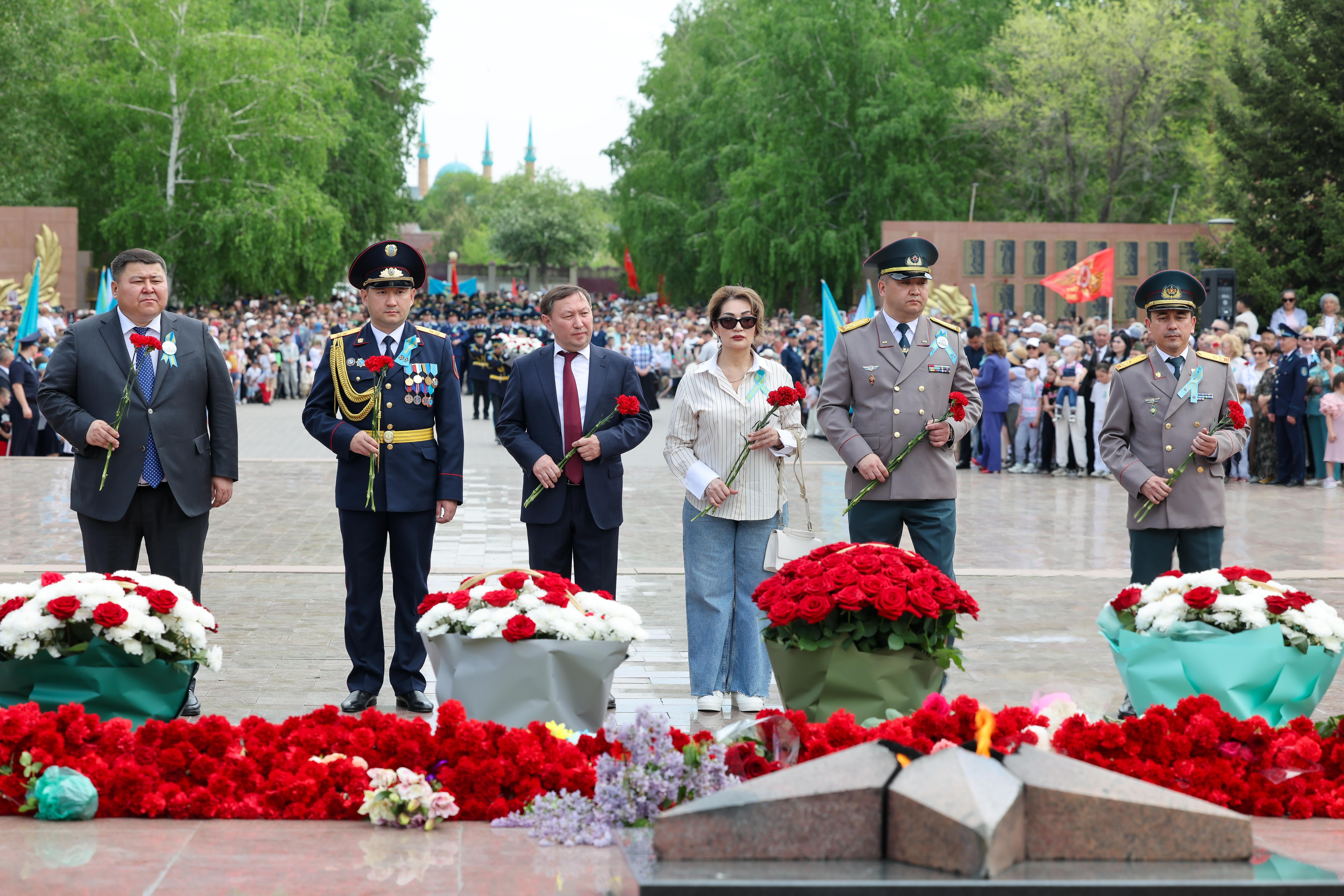 Дань памяти и благодарности поколению героев