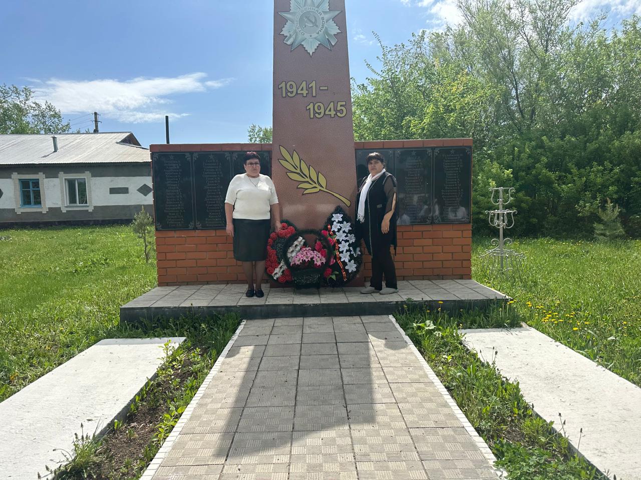 Ұлы Жеңістің 80 жылдығына орай Сокологоровка ОМ оқушылары концерттік бағдарлама дайындады
