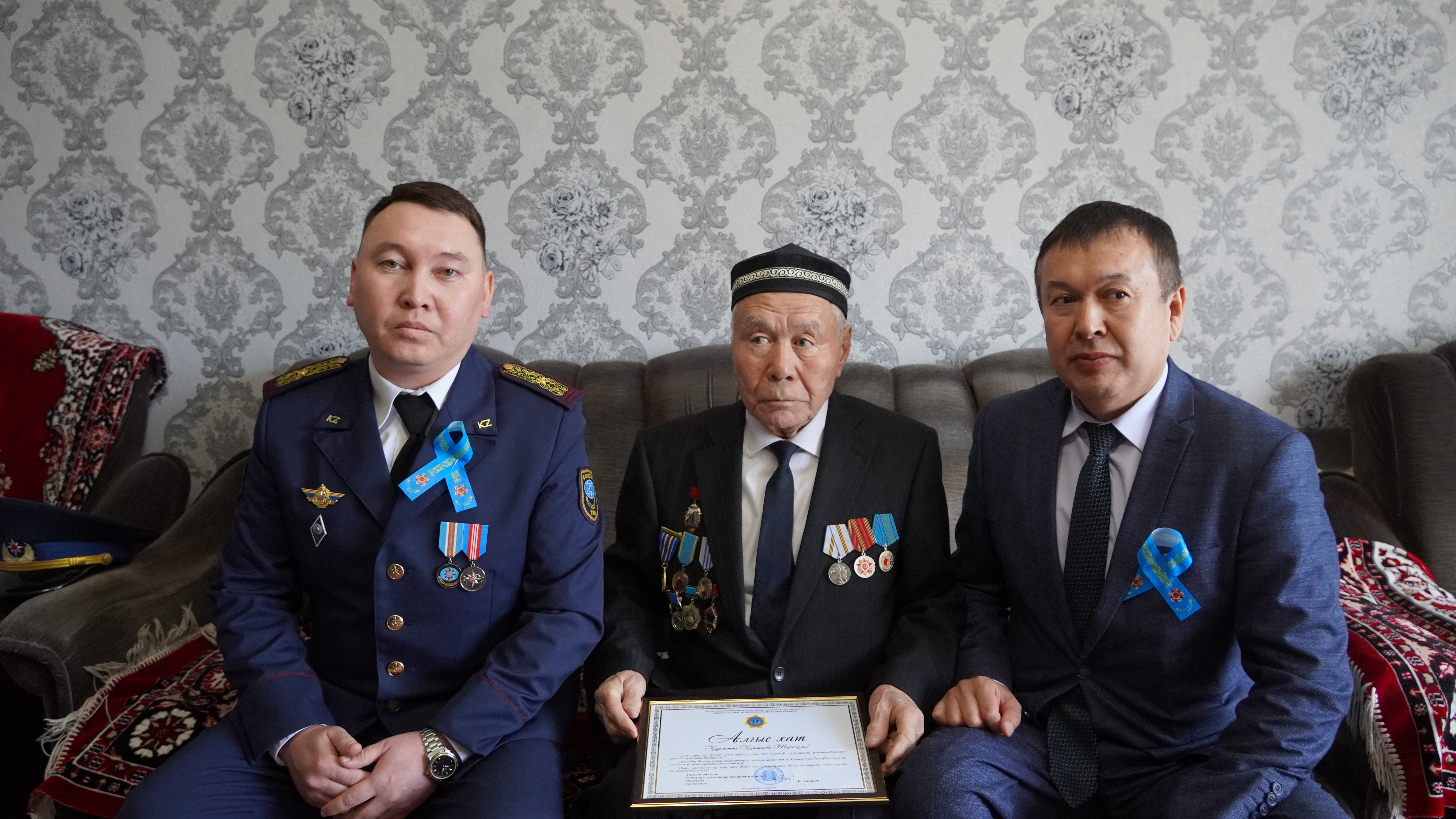 Поздравили тружеников тыла