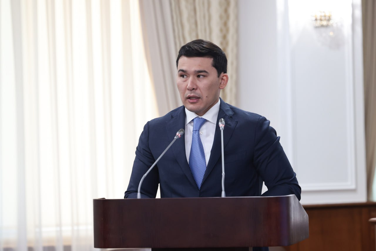 Ербол Мырзабосынов на заседании Правительства Республики Казахстан по вопросу создания благоприятных условий пребывания туристов в Казахстане